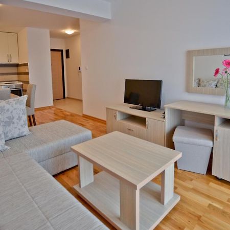Apartments Pegasus Lux Budva Exterior photo