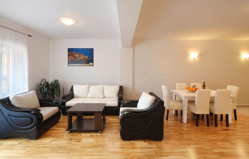 Apartments Pegasus Lux Budva Room photo